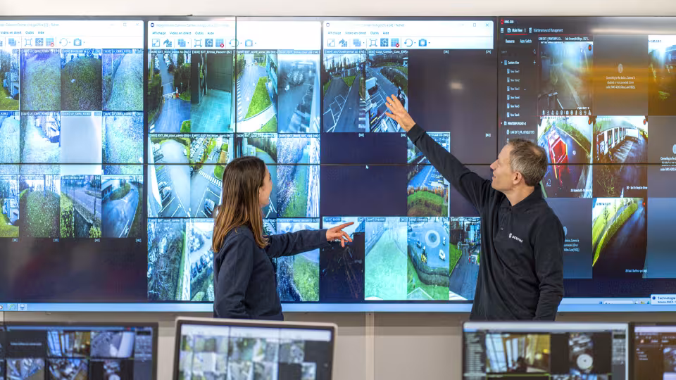 Live monitoring operators - 2